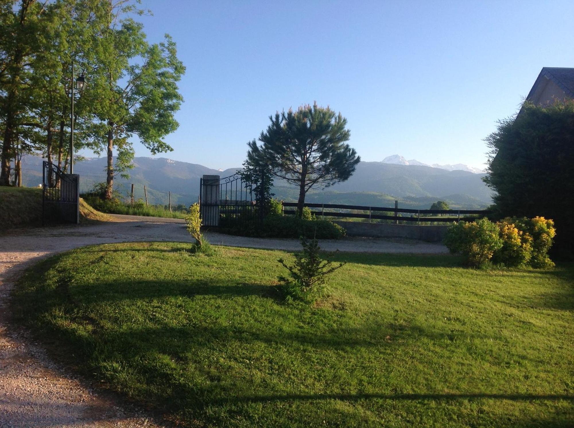 Le Gite Du Poire Molere Buitenkant foto