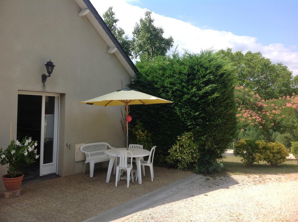 Le Gite Du Poire Molere Buitenkant foto